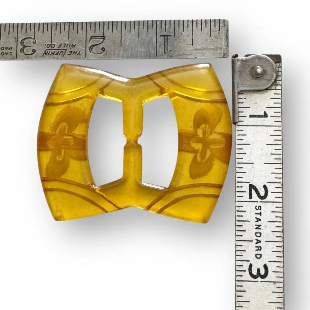 Vintage 1920s Art Deco Honey Bakelite Carved Roses Belt Buckle Butterscotch